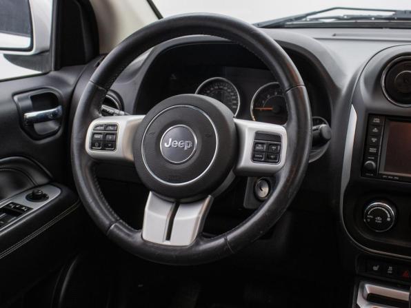 Jeep Compass I Рестайлинг 2 с пробегом 2013 года, цена 1 384 000 рублей, 73787 км, внедорожник, Автокод Объявления
