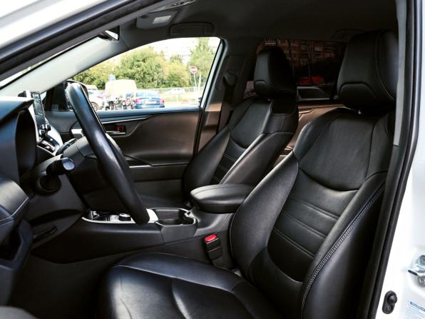 Toyota RAV4 V (XA50) с пробегом 2022 года, цена 3 950 000 рублей, 50186 км, внедорожник, Автокод Объявления