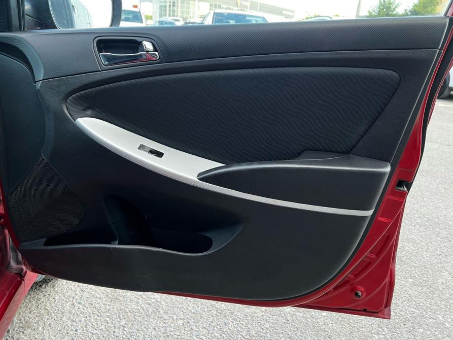 Hyundai Solaris I Волгоград  - изображение 17