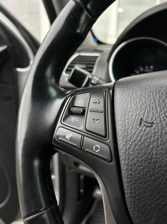 Kia Sorento II Рестайлинг с пробегом 2012 года, цена 1 520 000 рублей, 198212 км, внедорожник, Автокод Объявления