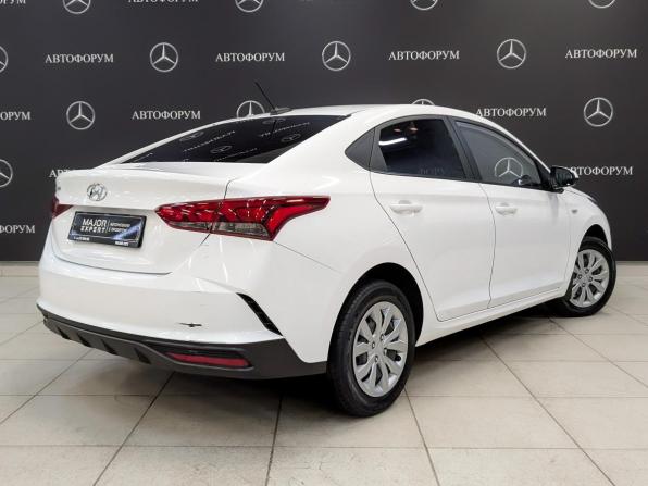 Hyundai Solaris II Рестайлинг с пробегом 2022 года, цена 1 440 000 рублей, 136784 км, седан, Автокод Объявления