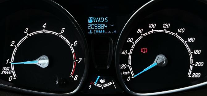 Ford Fiesta Mk6 Рестайлинг с пробегом 2015 года, цена 747 000 рублей, 209884 км, седан, Автокод Объявления