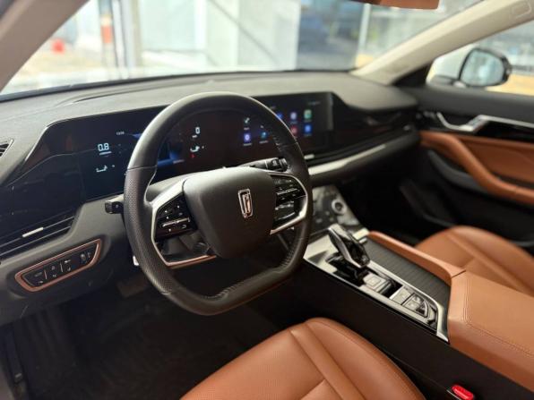 FAW Bestune B70 I с пробегом 2023 года, цена 1 790 000 рублей, 33429 км, лифтбек, Автокод Объявления