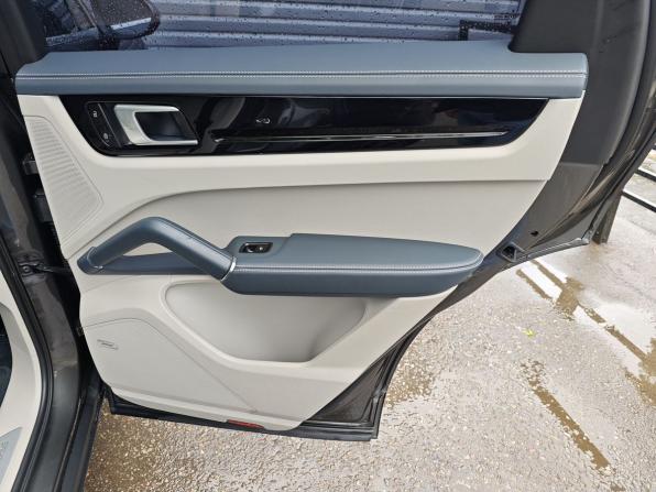 Porsche Cayenne III с пробегом 2019 года, цена 6 795 000 рублей, 93207 км, внедорожник, Автокод Объявления