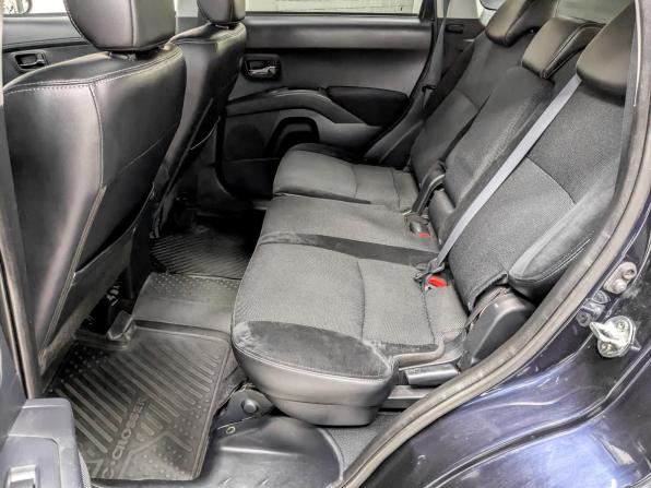 Citroen C-Crosser с пробегом 2010 года, цена 880 000 рублей, 233868 км, внедорожник, Автокод Объявления