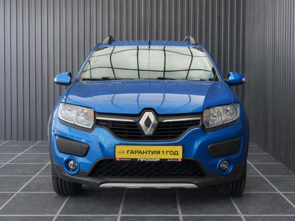 Renault Sandero II с пробегом 2015 года, цена 787 000 рублей, 135193 км, хэтчбек, Автокод Объявления