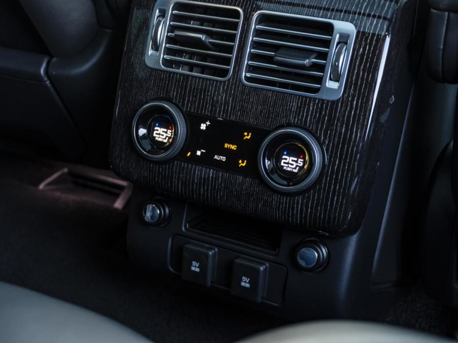 Land Rover Range Rover IV Рестайлинг Москва  - изображение 22