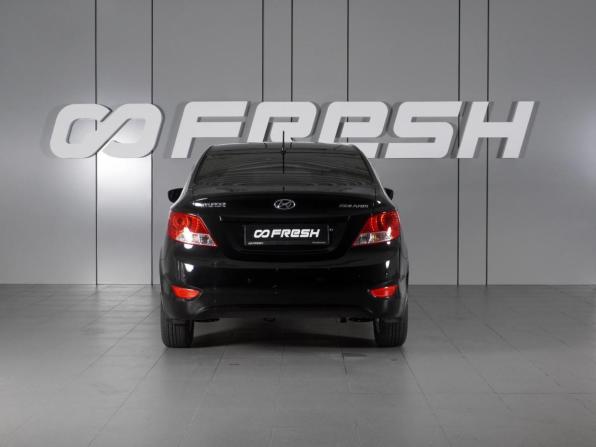 Hyundai Solaris I с пробегом 2013 года, цена 898 000 рублей, 145632 км, седан, Автокод Объявления