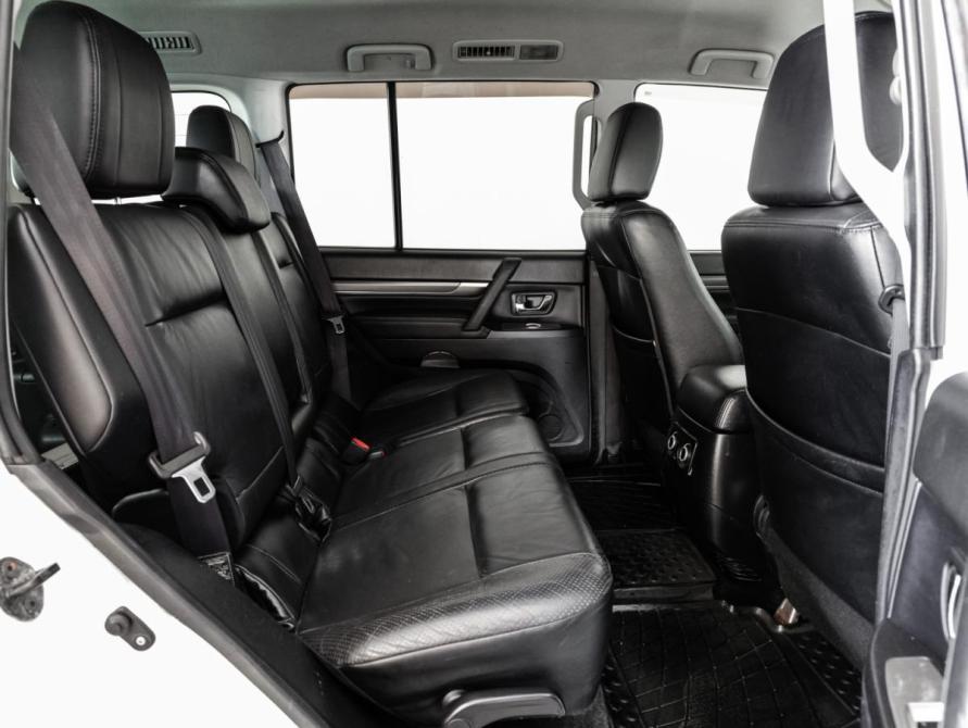 Mitsubishi Pajero IV Санкт-Петербург  - изображение 19