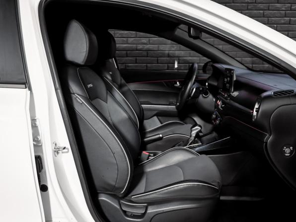 Kia Cerato IV с пробегом 2021 года, цена 2 128 000 рублей, 83979 км, седан, Автокод Объявления