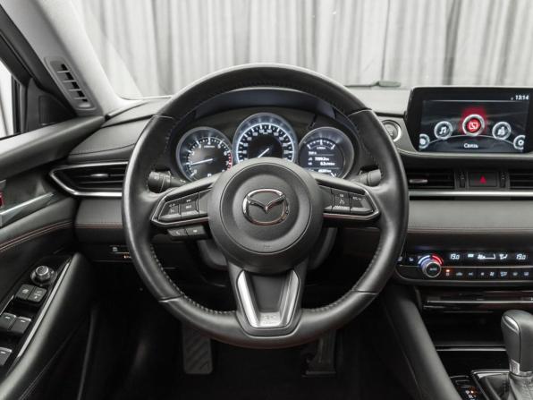 Mazda 6 III (GJ) Рестайлинг 2 с пробегом 2021 года, цена 3 080 000 рублей, 46258 км, седан, Автокод Объявления
