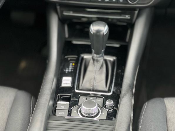 Mazda 6 III (GJ) Рестайлинг 2 с пробегом 2019 года, цена 2 019 000 рублей, 88000 км, седан, Автокод Объявления