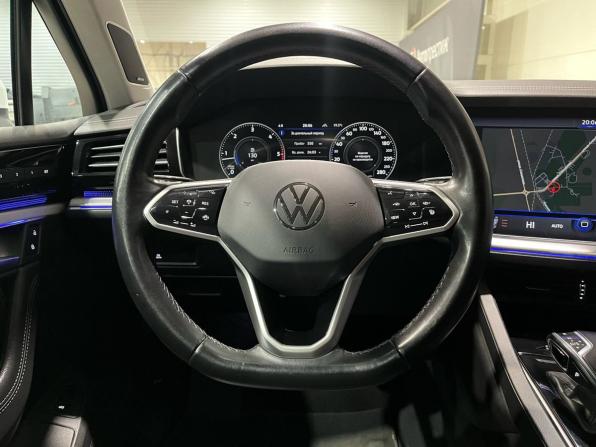 Volkswagen Touareg III с пробегом 2021 года, цена 6 050 000 рублей, 134546 км, внедорожник, Автокод Объявления