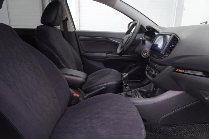 Lada (ВАЗ) Vesta I с пробегом 2022 года, цена 1 299 000 рублей, 29000 км, седан, Автокод Объявления