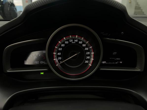Mazda 3 III (BM) с пробегом 2014 года, цена 1 200 000 рублей, 190192 км, седан, Автокод Объявления