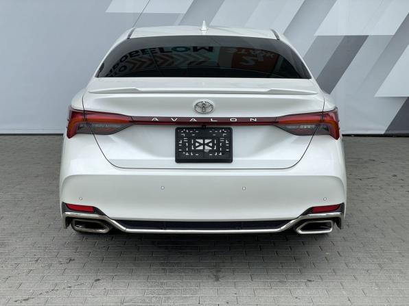Toyota Avalon V с пробегом 2021 года, цена 2 650 000 рублей, 109575 км, седан, Автокод Объявления