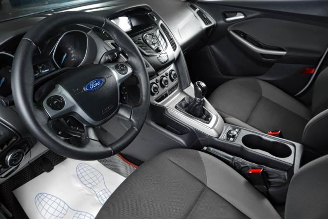 Ford Focus III с пробегом 2013 года, цена 729 000 рублей, 187000 км, хэтчбек, Автокод Объявления