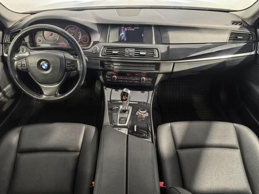 BMW 5 серии VI (F10/F11/F07) Рестайлинг Санкт-Петербург  - изображение 9