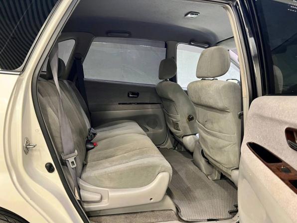 Toyota Nadia с пробегом 2000 года, цена 499 000 рублей, 261139 км, компактвэн, Автокод Объявления