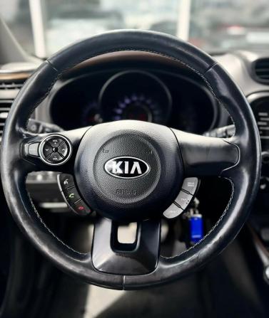 Kia Soul II Рестайлинг с пробегом 2017 года, цена 1 550 000 рублей, 86995 км, хэтчбек, Автокод Объявления