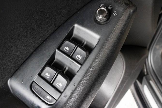 Audi Q5 I (8R) с пробегом 2009 года, цена 1 669 000 рублей, 227356 км, внедорожник, Автокод Объявления