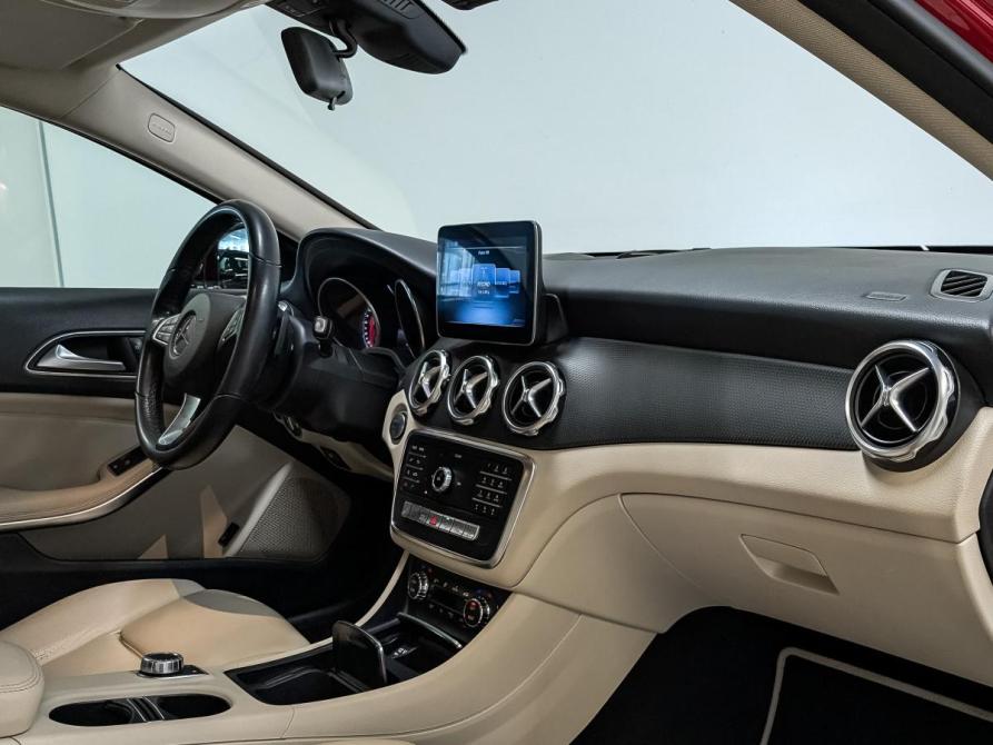 Mercedes-Benz GLA I (X156) Рестайлинг Москва  - изображение 13