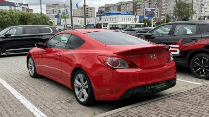Hyundai Genesis Coupe I с пробегом 2010 года, цена 1 425 000 рублей, 126945 км, купе, Автокод Объявления