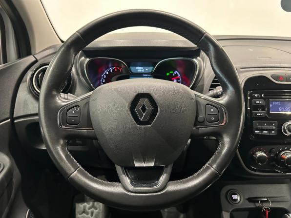 Renault Kaptur I с пробегом 2017 года, цена 1 049 000 рублей, 178799 км, внедорожник, Автокод Объявления