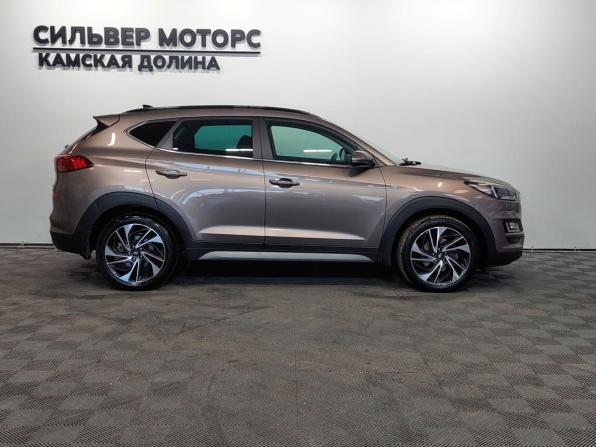 Hyundai Tucson III Рестайлинг с пробегом 2020 года, цена 2 695 000 рублей, 131000 км, внедорожник, Автокод Объявления