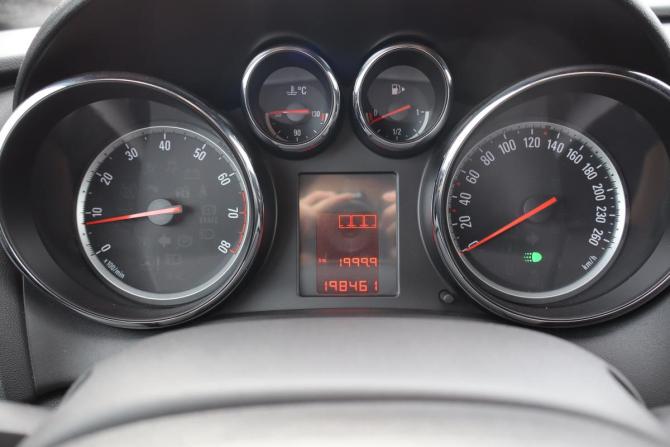 Opel Astra J с пробегом 2010 года, цена 479 000 рублей, 197000 км, хэтчбек, Автокод Объявления