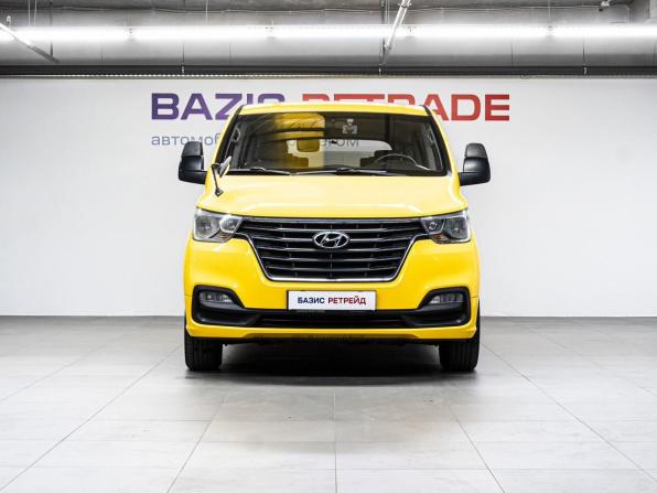 Hyundai Grand Starex I Рестайлинг 2 с пробегом 2018 года, цена 2 659 000 рублей, 223154 км, минивэн, Автокод Объявления