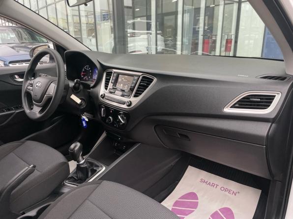 Hyundai Solaris II Рестайлинг с пробегом 2021 года, цена 1 285 000 рублей, 166100 км, седан, Автокод Объявления