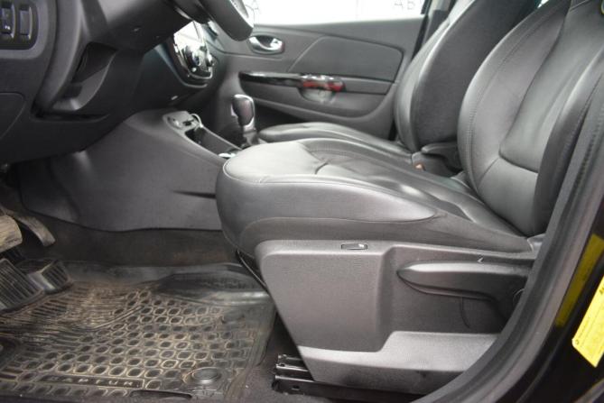 Renault Kaptur I с пробегом 2017 года, цена 1 399 000 рублей, 109000 км, внедорожник, Автокод Объявления