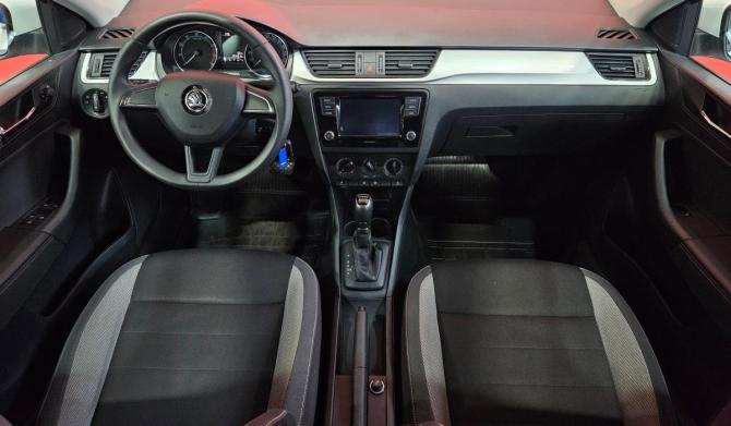 Skoda Rapid I Рестайлинг с пробегом 2019 года, цена 1 249 000 рублей, 104400 км, лифтбек, Автокод Объявления