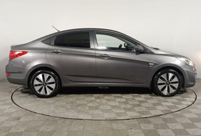 Hyundai Solaris I с пробегом 2011 года, цена 890 000 рублей, 105063 км, седан, Автокод Объявления