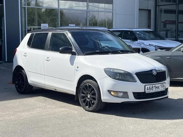 Skoda Fabia II Рестайлинг с пробегом 2013 года, цена 410 000 рублей, 294000 км, хэтчбек, Автокод Объявления