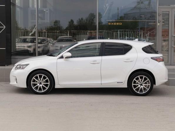 Lexus CT I с пробегом 2011 года, цена 1 315 000 рублей, 231180 км, хэтчбек, Автокод Объявления
