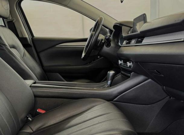 Mazda 6 III (GJ) Рестайлинг 2 с пробегом 2019 года, цена 2 340 000 рублей, 157478 км, седан, Автокод Объявления