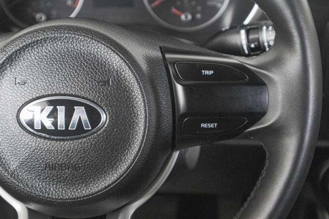 Kia Rio IV Рестайлинг с пробегом 2020 года, цена 1 909 000 рублей, 36200 км, седан, Автокод Объявления