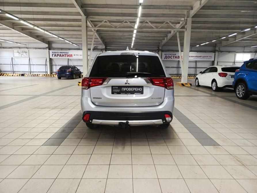 Mitsubishi Outlander III Рестайлинг 2 Набережные Челны  - изображение 7