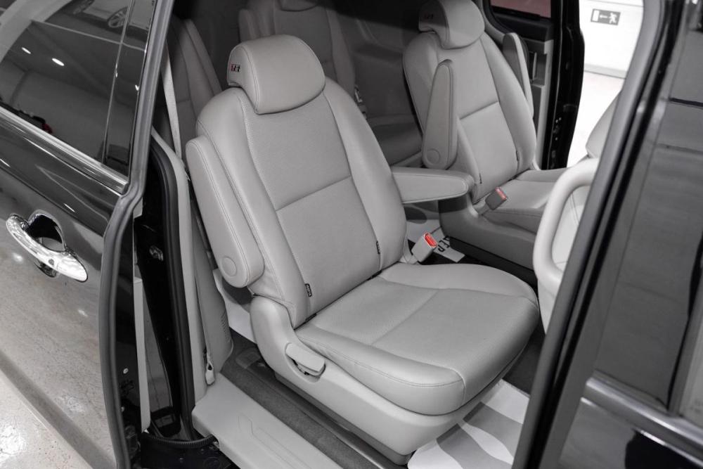 Kia Carnival III Москва  - изображение 10