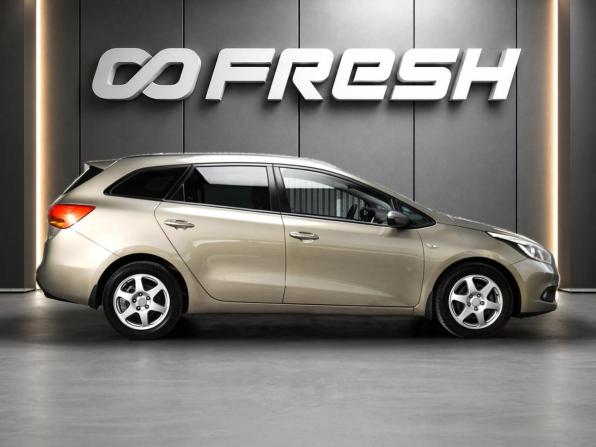 Kia Ceed II Рестайлинг с пробегом 2015 года, цена 1 199 000 рублей, 151435 км, универсал, Автокод Объявления