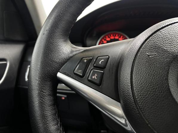 BMW 5 серии V (E60/E61) Рестайлинг с пробегом 2009 года, цена 1 460 000 рублей, 236641 км, седан, Автокод Объявления