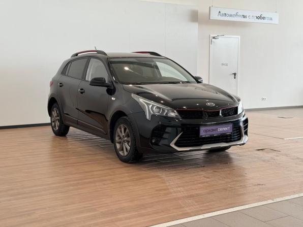 Kia Rio IV Рестайлинг с пробегом 2021 года, цена 1 620 000 рублей, 92289 км, хэтчбек, Автокод Объявления