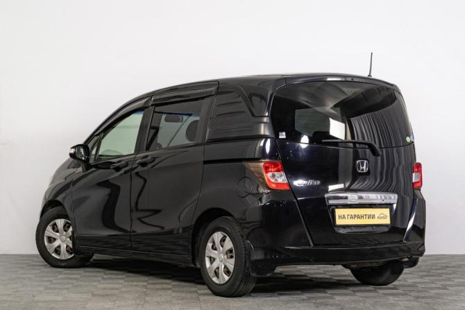 Honda Freed I Рестайлинг с пробегом 2012 года, цена 1 189 000 рублей, 157000 км, компактвэн, Автокод Объявления
