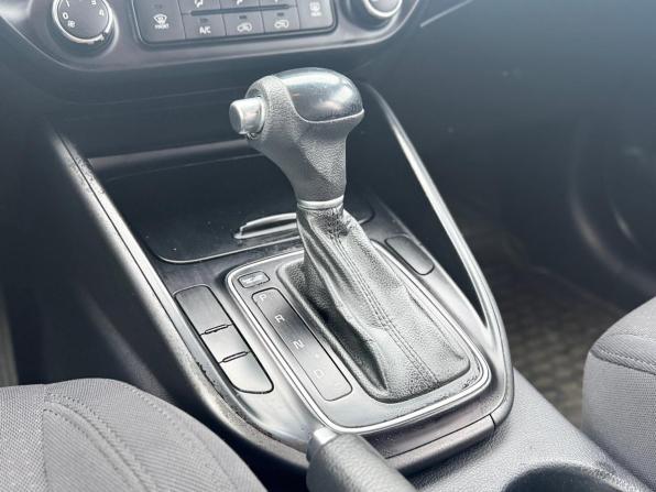 Kia Carens III (RP) с пробегом 2013 года, цена 999 000 рублей, 190203 км, минивэн, Автокод Объявления