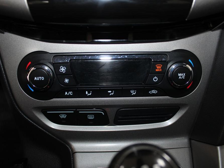 Ford Focus III Старый Оскол  - изображение 18