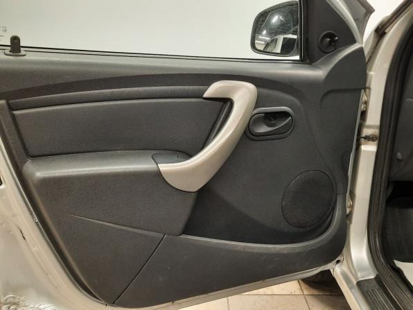 Renault Sandero I с пробегом 2013 года, цена 380 000 рублей, 186000 км, хэтчбек, Автокод Объявления