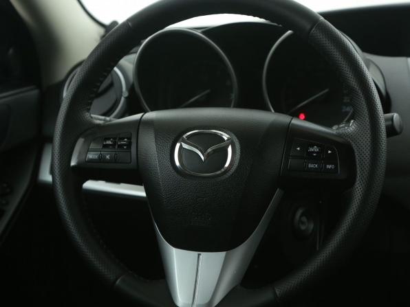 Mazda 3 II (BL) Рестайлинг с пробегом 2012 года, цена 937 000 рублей, 134000 км, седан, Автокод Объявления