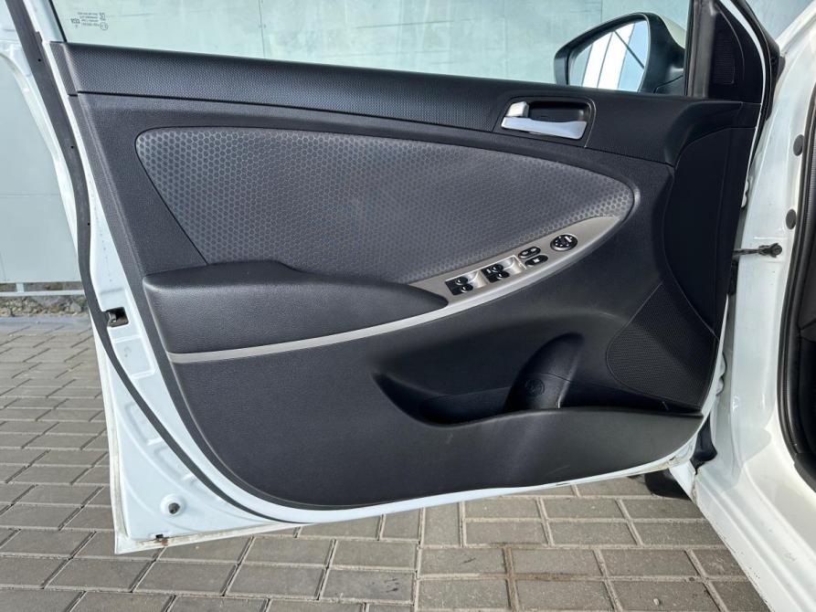 Hyundai Solaris I Рестайлинг Тамбов  - изображение 17